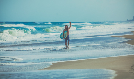 Surfen am Strand Kanarische Inseln