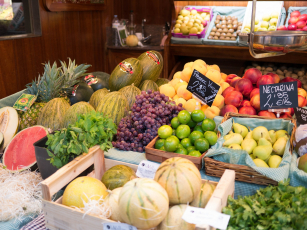 fruit-880738_1920.jpg