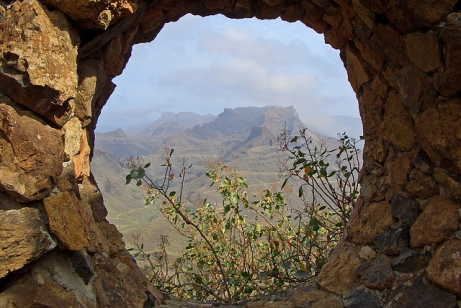 gran-canaria-1345567_640_3.jpg