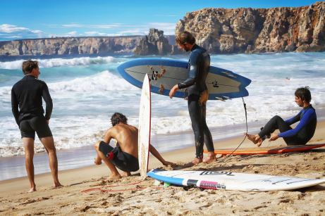 Surfen im Meer Kanaren